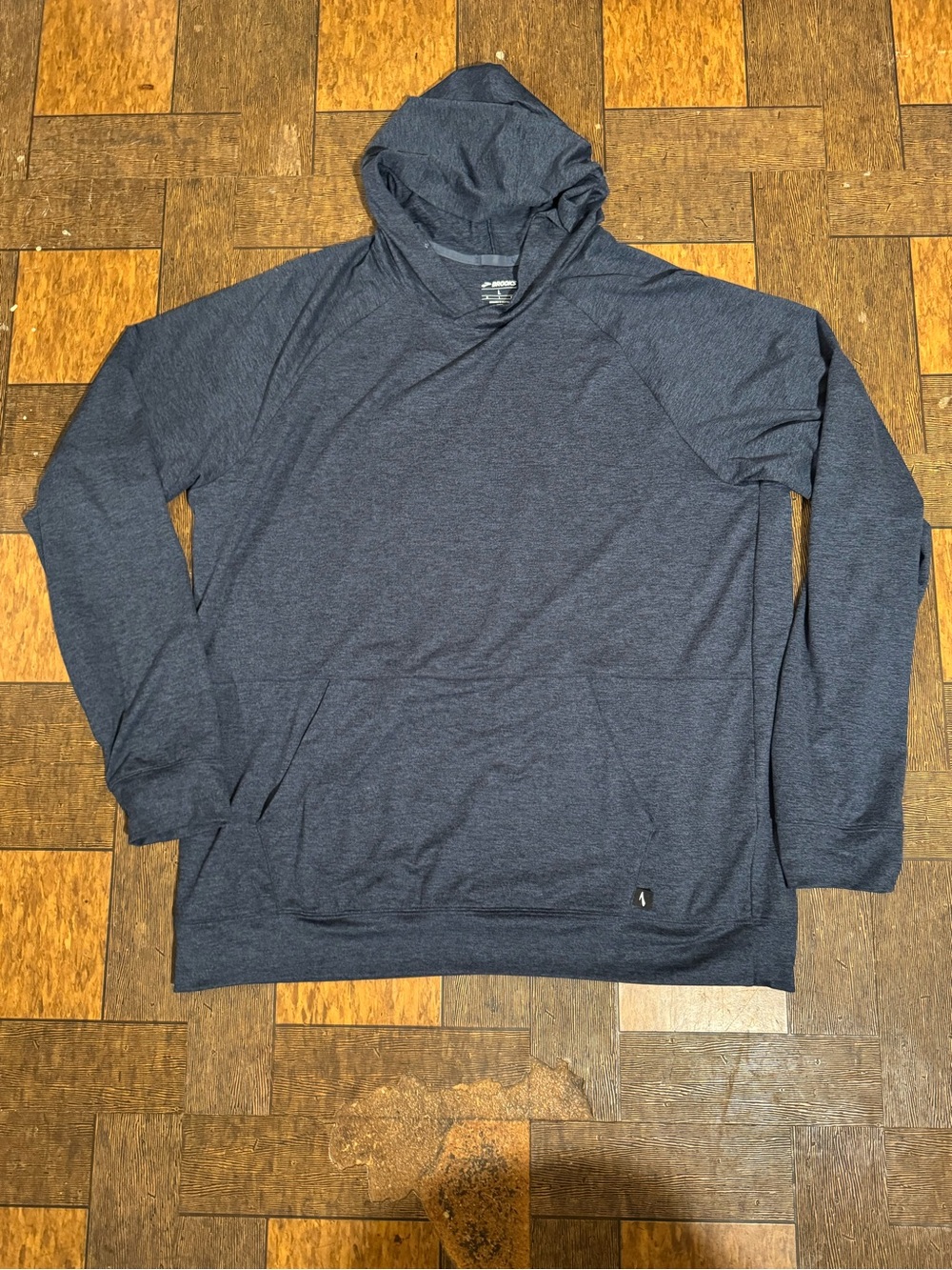 Brooks Luxe Hoody Ghost Max Nike Dunk Jordan 1 New Balance 9060 AF1 Adidas Samba